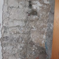 Saggio visvio per determinare il grado di ammorsamento della muratura - Forca Canapine, Norcia (PG)